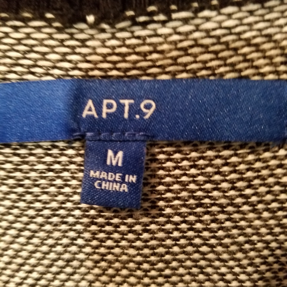 Apt9 - Picture 2 of 2